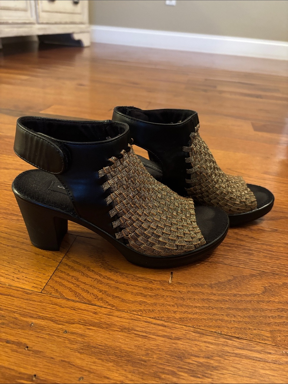 Steven By Steve Madden Black Heeled Sandals with Gold Woven Upper